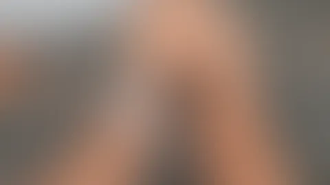 Für meine Fuss fetis 🥵🥵🥵🥵 wer würde mir fern meine füsse ablutschen