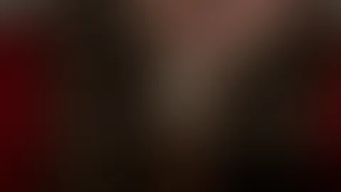 Vielleicht wirke ich ein bisschen schüchtern... 😉 Aber das ist nur ein kleiner Teil der Geschichte... 😏🤫