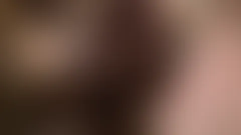 Soll ich dich auch so wecken und dir einen b****n? Stehst du drauf?