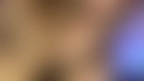 😈