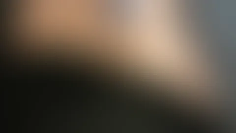 Ich liege hier mit den Gedanken an einen feuchten, warmen Abend mit dir.... 😈
