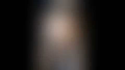 Mit Glasdildo bis zum Orgasmus gef**kt!