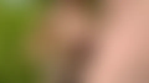 Tittenjob in der freien Natur