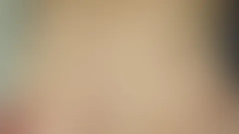 Hey mein lieber, ich hab da eine geile Überraschung für Dich :) Deine Emma