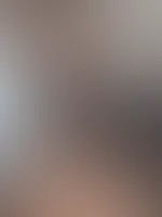 Pure Natürlichkeit. Echte Brüste, weiche Kurven, sinnliche Momente. Kein Filter, nur ich. Schreib mir, wenn du sinnliche Authentizität suchst.🔥💋