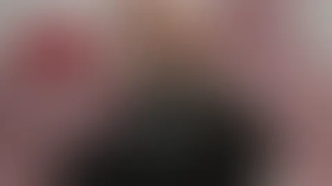 3min18 Lederleggings Fetisch!🤤😈 Spritz mir auf meinen Lederarsch🍑 ich halte ihn dir so schön hin!😝 Natürlich mit A***h klatschen und präsentieren!😋😏😈 Im ganzen Video mach ich richtig geilen Dir