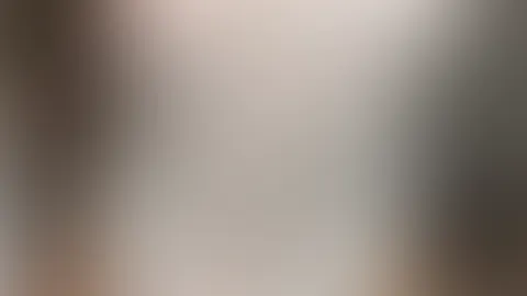 Help me take this off đ„” Hilf mir, das auszuziehen