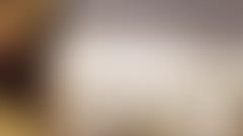 Lass die Gedanken für später... genieße einfach diesen Moment 😏 Manchmal ist ein Verlangen einfach zu verlockend, um ihm zu widerstehen 🔥
