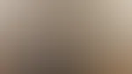 Heute beginne ich ein Spiel mit dir… jede Stunde entblöße ich mich mehr. Am Schluss siehst du ALLES – mein natürlicher Körper ohne Tabus 💦 #spiel #lust #frau #sexy #mature #natur #erregung #körper #n