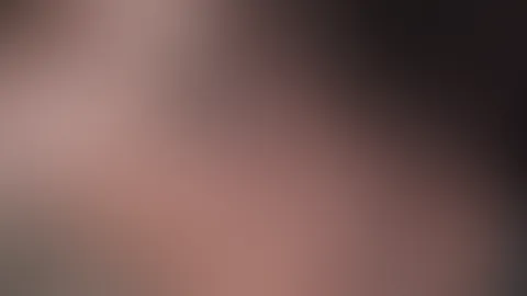 Mmh ja zieh mich aus, ich zeig dir was ich drunter habe. Zeigst du mir auch deins? ;)