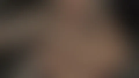 Schau mir zu wie ich mir meine Brüste zuschnürre😏