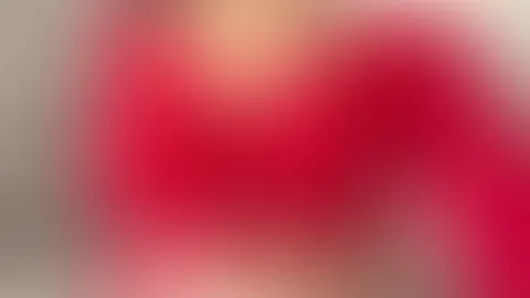 Kommst du und legst Dich zu mir? 😘 Ich habe hier noch ein bisschen Platz neben mir...