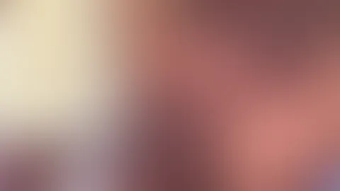 Heiße Milchspiele in der Badewanne und geiles Einseifen unter der Dusche.