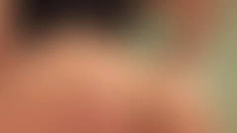 Gefällt es dir zu sehen, wie ich meinen Slip in Doggy schön ausziehe und meine geile P***y schön zum Vorschein kommt 😈😈😈😈