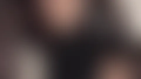Wie gefällt dir mein neues Kleid?