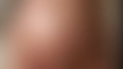 Magst du mir helfen beim eincremen?đ
