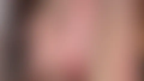 Na komm, ich zieh das Bikini Oberteil mal zur Seite 🤭😈 meine Nippel wollen sich dir zeigen 😜😍