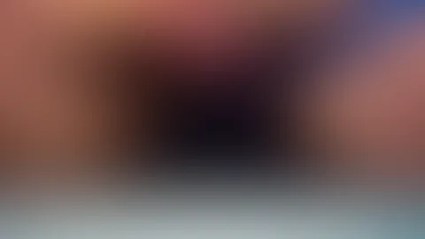 Riesenplug und 35cm S*****z dehnen meinen A***h und p***y