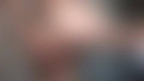 Schau genau hin, wie langsam dieser Plug rein und wieder rausrutscht đ„”đ