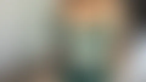 Grün ist doch die Farbe der Hoffnung oder?😊 und ich habe Hoffnung auf einen heißen F**k
