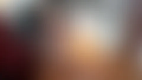 Zwei Herrinnen spielen mit ihren Sklaven Neuer Sklave wird getestet