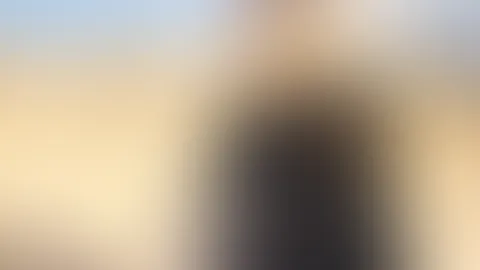 Public am Strand gep**st! Sicher habt ihr es längst mitbekommen, dass ich jetzt auf Mallorca lebe. Und damit ich mein Revier hier ordentlich „abp**se“ bekommt ihr jetzt regelmäßig von vielen Location