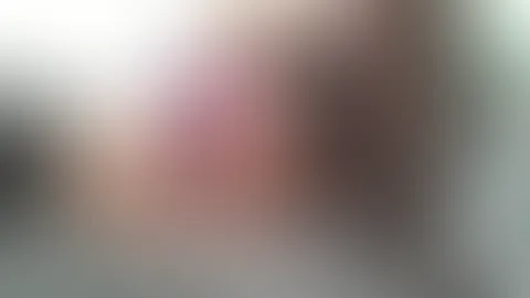 Vibrator bringt mich geil zum Kommen! Ich wollte ja eigentlich was ganz anderes machen, aber das wird nichts... darum einfach mal eine ganz klassische Masturbation mit meinem großen, vibrierenden Lil