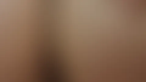 Ich dachte vielleicht wollt ihr sehen wie ich den plug einführe 🤗 habe mit allen Schwänzen viel Spaß 🤭❤️