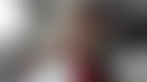 Cumming loudly with my Hitachi.