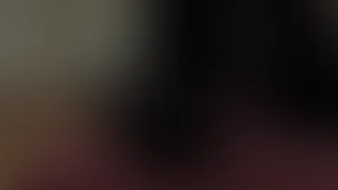 Ich jetzt so vor dir… glaubst du, du kannst ruhig bleiben? 😏