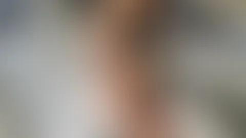 Wünsche einen geilen Wochenteiler ihr Lieben, schaue mir grad noch mal den heißen Clip an den ich heute für euch hochgeladen habe..... 😇