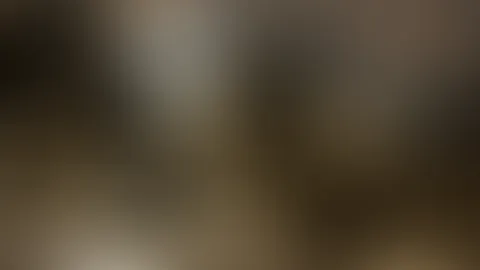 Samstagmorgen… und ich bin schon unterwegs. Aber ganz ehrlich – meine Gedanken sind heute Morgen nicht ganz so unschuldig. Was würdest du tun, wenn du jetzt mit mir im Aufzug stehen würdest? 😏💋