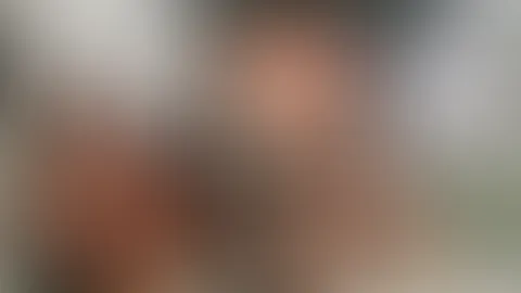 Janina besorgt es mir hart mit dem Dildo 🥵