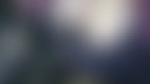 Was schaut da unter meinem Pulli durch 🤫da wollten zwei dicke Dinger wohl ausgepackt werden. Hilfst du mir?