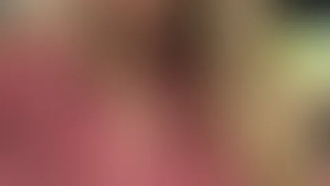 Der Tag war stressig, aber jetzt gehört der Abend nur mir… und vielleicht ein bisschen dir. 💋 Zwischen all den Terminen habe ich mir etwas aufgehoben – etwas Freches, etwas Heißes… nur für deine Auge