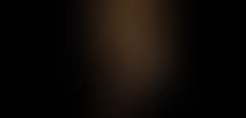 Komme vom feiern heim und meine Mitbewohner f**ken da wurde ich geil und hab es mir gemacht