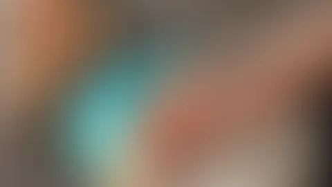 Hmmmm spielen wir jetzt verstecken und ich muss dich suchen oder wieso schreibst duuuu mir nicht??? đ