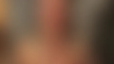 Wer kniet sich so über mich und f**kt mir hart in meine Schlampen Fresse??😜🚀💦(Video 5:07min)
