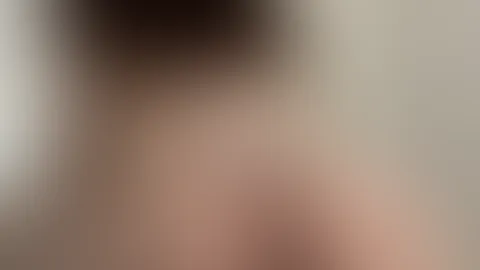 Hast du Lust, mir den Bikini auszuziehen?