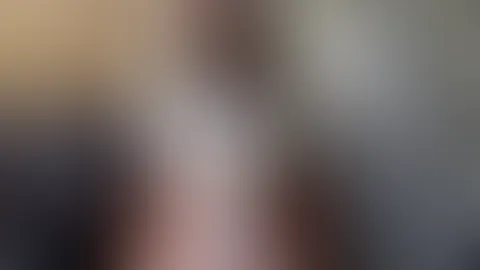 OMG!! Ich squirte auf die Klamotten von meinem Kumpel! Ob er es merkt?