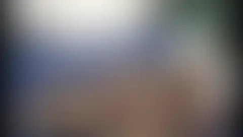 Nora und ich müssen uns mal wieder vor Alice beweisen. Hat ihr Training etwas gebracht? Ist unser Kampfgeist erwacht? Als kleine Motivation legt Alice und Elektrohalsbänder an.
