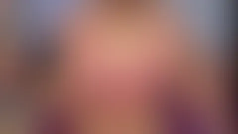 🔞 Hot Summer Cooldown – Naked & Wet 🔥 Es ist heiß – und ich werde noch heißer. Nackt unter eiskaltem Wassernebel, jeder Tropfen gleitet über meine Haut... Ganz pur, ganz nah – nur für dich.
