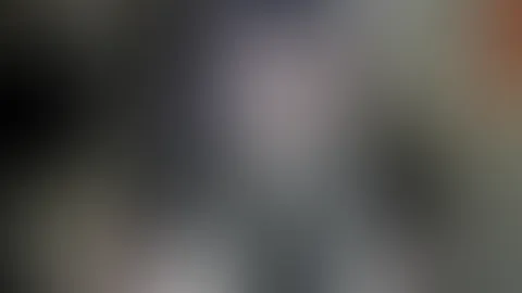 Hey :D ganz verrückt mit einer Haube für die Haare.. ich war heute den ganzen Tag (9 Std) lang beim Friseur um mir meine Haare richten zu lassen :D Ungelogen..Das hat wirklich so lange gedauert ): nur
