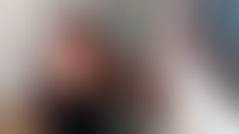 Hey du :) Boah, ich kann's nicht glauben. Eigentlich wollte ich das ja niemals machen, aber du hast mich so oft danach gefragt, weil du es unbedingt sehen wolltest. Heute dachte ich mir dann so: "A