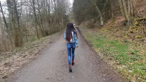 Mega versauter Jeansp**s im Freien !!