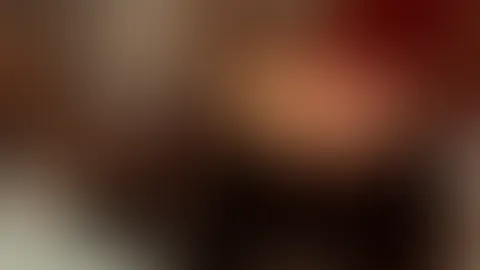 Der Orgasmus ist ein Moment der Beherrschung der Realität, in dem der Körper lauter spricht als Worte und das Verlangen zum einzigen Gesetz wird. Ein Höhepunkt, in dem du reine Flamme bist.