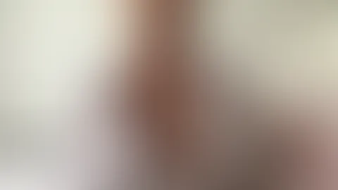 Beine breit geht IMMER!  Ich hatte einen kleinen Unfall und bin die Treppe runtergefallen, was mich aber nicht davon abhält die Beine breit zu machen und mir zu wünschen das dein geiler harter S*****z