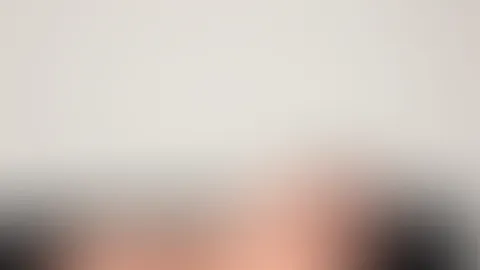 Na, gefällt dir der Ausblick? 😉 Ich weiß genau, dass du gerade etwas länger hinschaust… Vielleicht zeige ich dir im Chat noch ein bisschen mehr 🔥