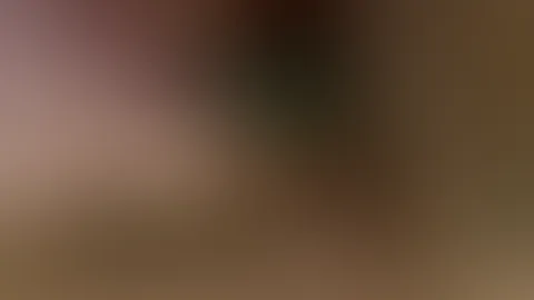 Schau wie ich mir was in meine nasse P***y stecke 💦👅