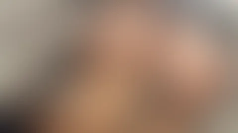 😈